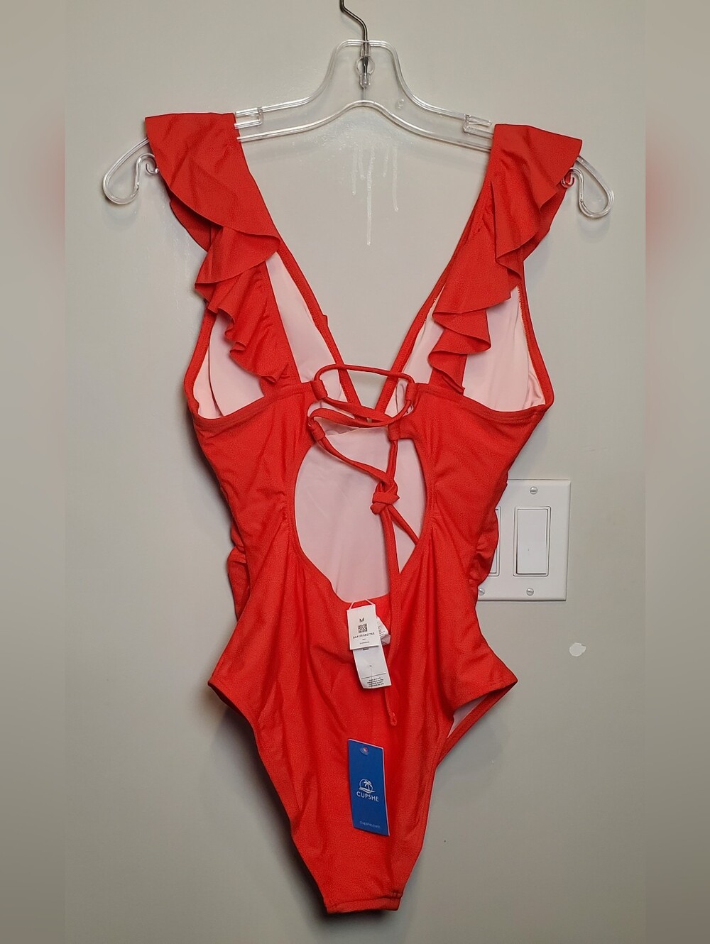 244. NWT - Cupshe - V Neck One Piece Swimsuit Ruffled Lace Up Monokini - Picture 5 of 9